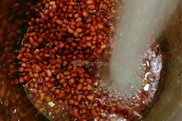 冰红豆汤的做法图解2