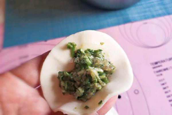 韭菜肉馅饺子（花边饺）的做法图解8