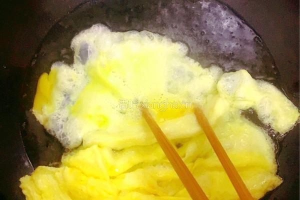 四季豆炒蛋的做法图解4