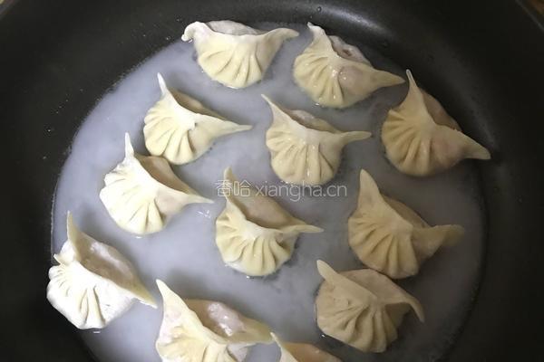 冰花煎饺的做法图解3