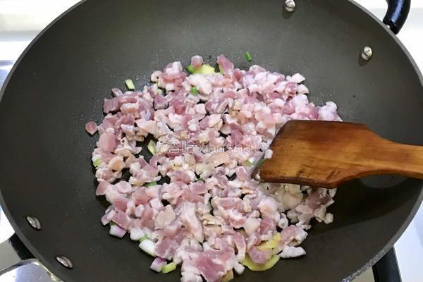 梅菜猪肉的做法图解6