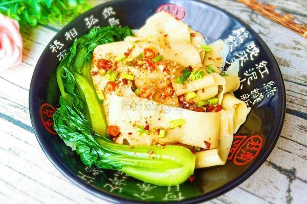 家常油泼面