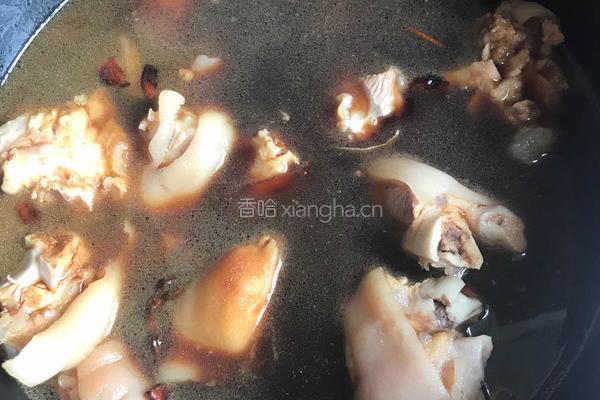 冰糖炖猪蹄的做法图解6