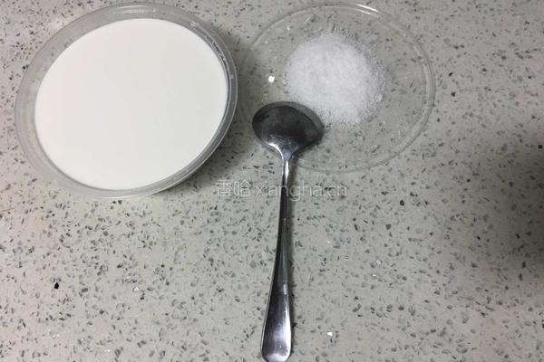 芒果布丁的做法图解1
