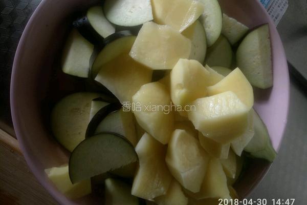 茄子炖土豆的做法图解4