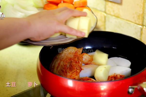 韩式辣白菜炖鸡肉块的做法图解11