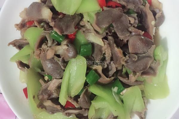 青椒炒鸭胗的做法图解4