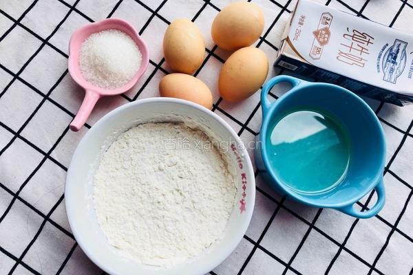 原味蛋糕卷的做法图解1