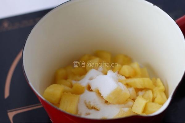 酸奶菠萝慕斯杯的做法图解3