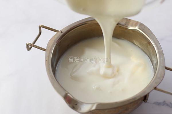 酸奶菠萝慕斯杯的做法图解7