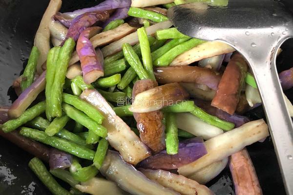 茄子长豆的做法图解6