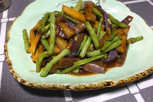 茄子长豆的做法图解7