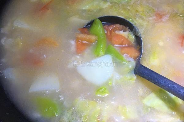 土豆拌汤的做法图解2
