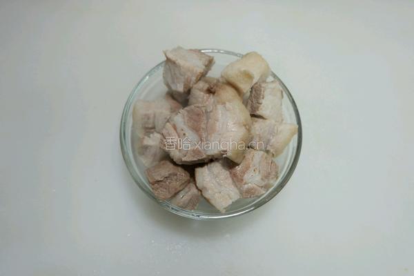 珍珠菇烧五花肉的做法图解5