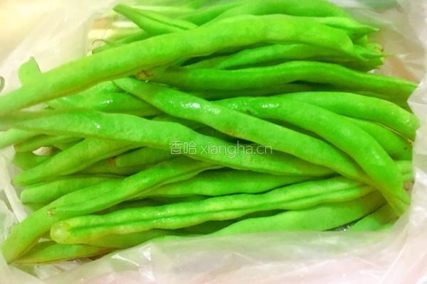 四季豆煎蛋的做法图解2