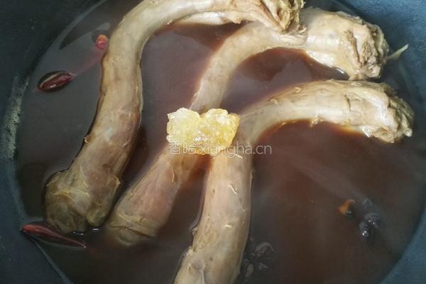 五香鸭脖的做法图解9