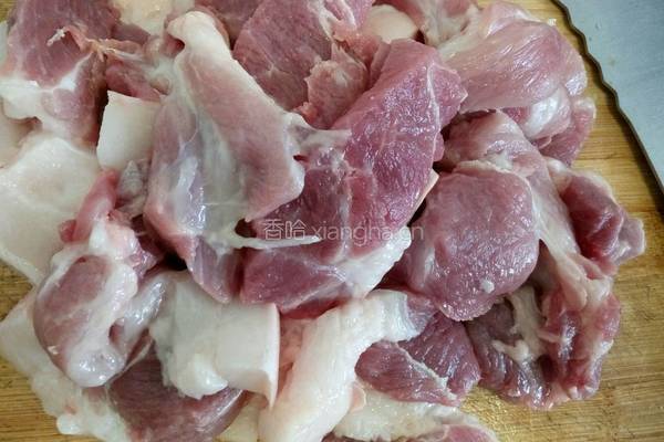 粉蒸肉的做法图解2