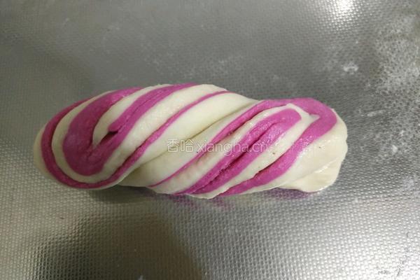 双色花油卷（馍胚的制作方法）的做法图解15