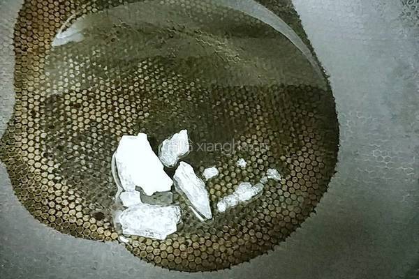土豆烧牛腩的做法图解3