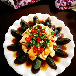 皮蛋拌豆腐的做法[图]