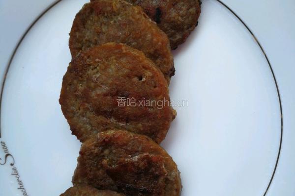 牛肉鸡蛋汉堡的做法图解3