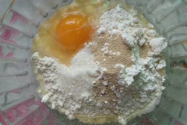 鸡蛋煎饼的做法图解1