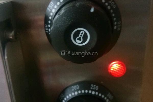 海鲜披萨的做法图解7