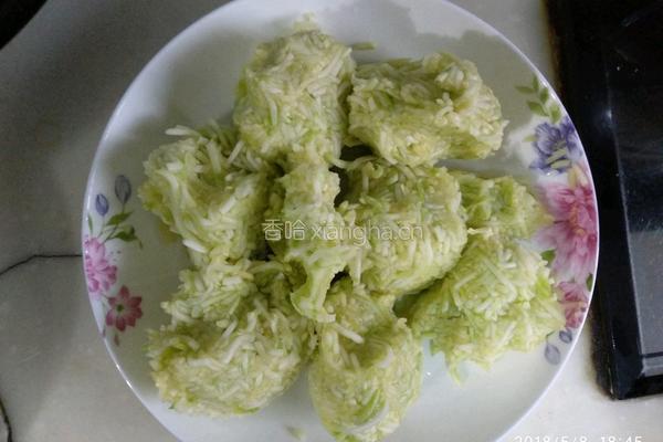 西葫芦鸡蛋饺子的做法图解9