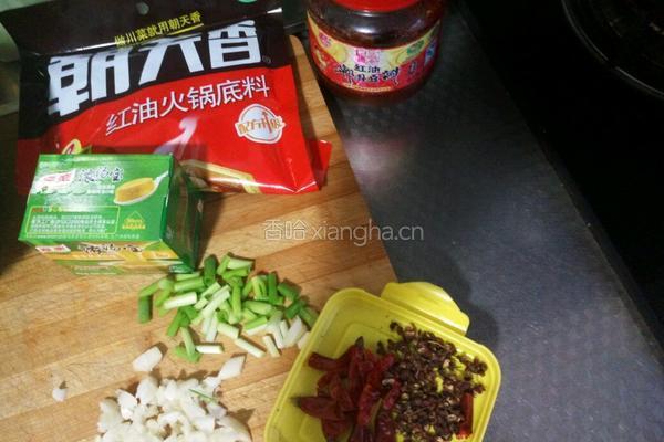 酸辣土豆粉的做法图解1