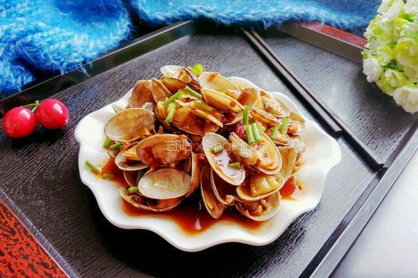 香辣花甲的做法图解1