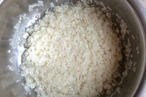 菠菜叶子咸米粥的做法图解2
