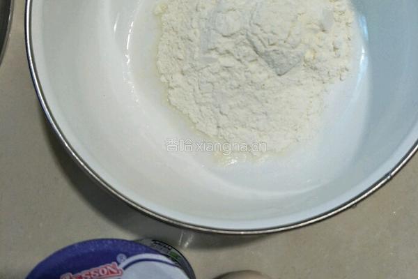 酸奶鸡蛋饼的做法图解1