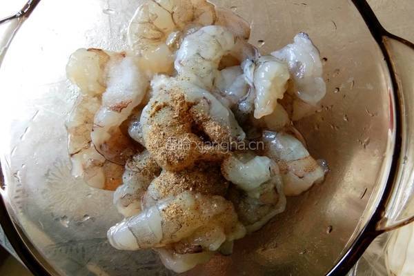 奶油虾意面的做法图解3