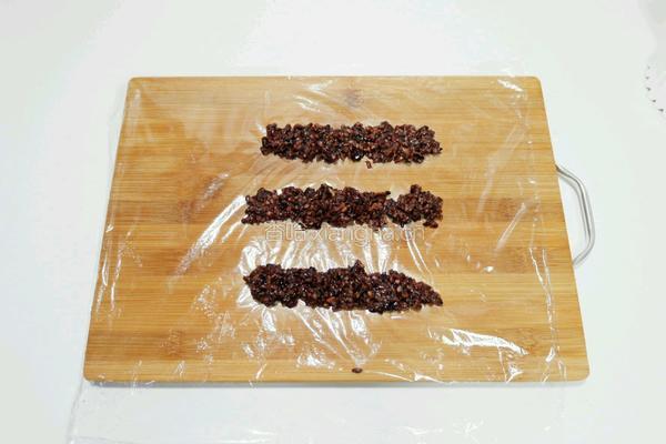 鸭蛋双米饭团的做法图解4