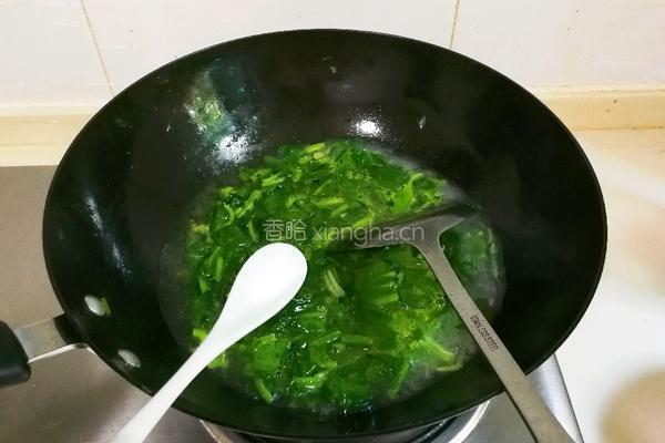 菜油肉丝菠菜汤的做法图解9