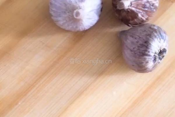 网红鸡爪的做法图解1