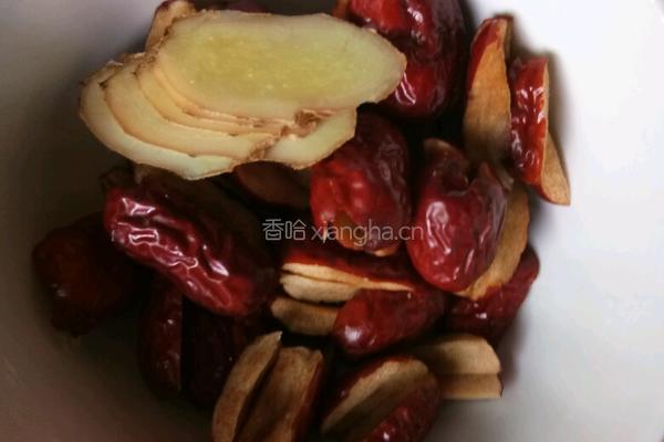 牛奶桃胶炖木瓜的做法图解4