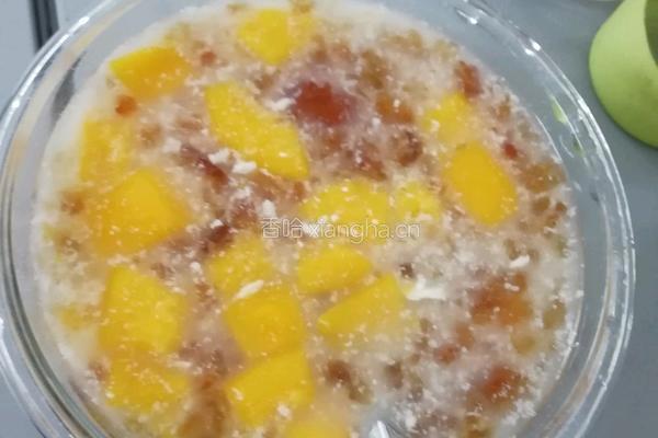 牛奶木瓜炖桃胶