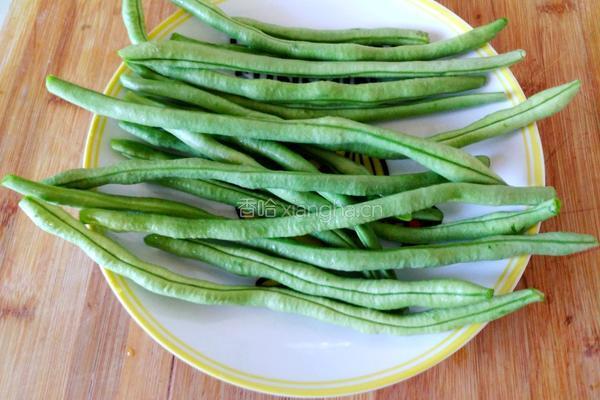 四季豆炒肉丝的做法图解2