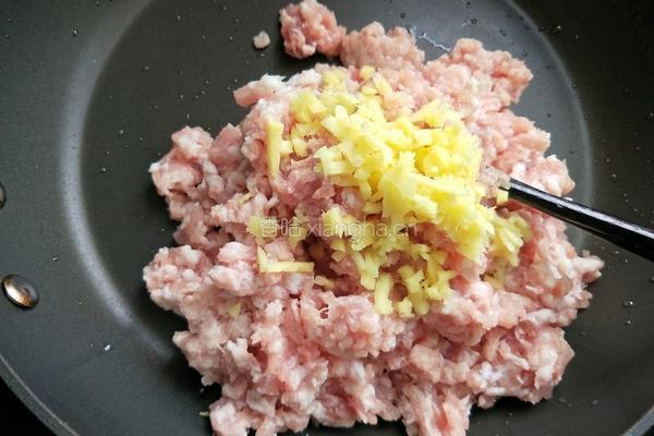 豆角猪肉馅饺子的做法图解6