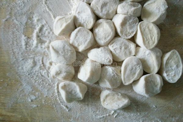 茄子饺子的做法图解8