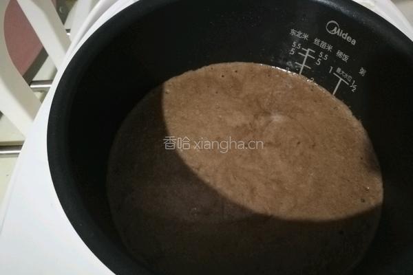 可可奶油冰淇淋蛋糕的做法图解5