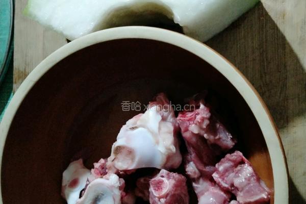 筒骨焖冬瓜的做法图解2