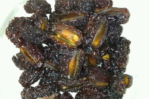 青柠檬黑枣的做法图解2