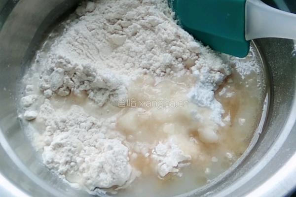 莲蓉蛋黄酥的做法图解1
