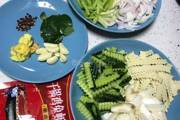 干锅排骨的做法图解2