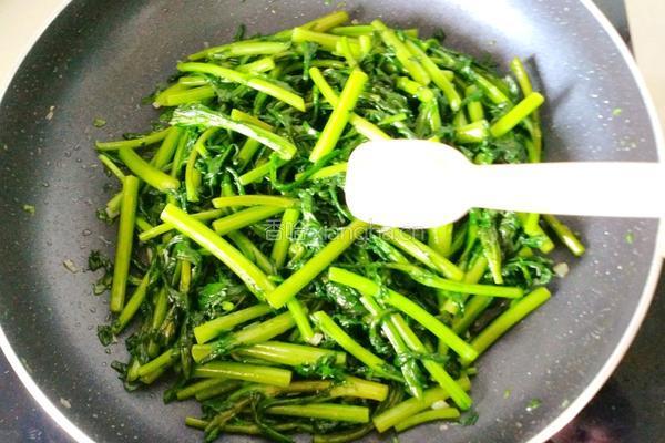 蒜蓉茼蒿的做法图解10
