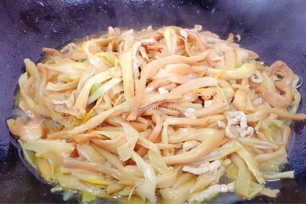 黄花菜炒肉丝的做法图解11