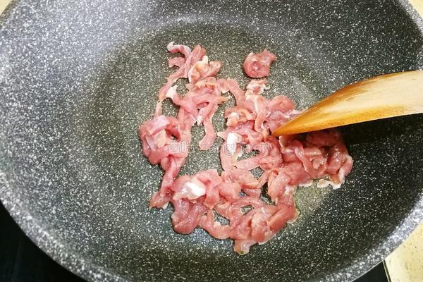 蒜苔炒肉丝的做法图解4
