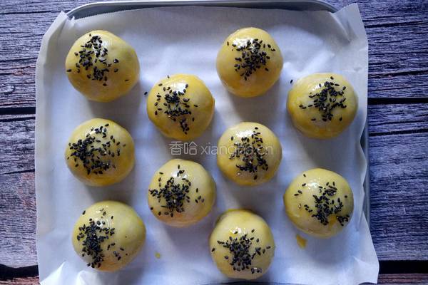 蛋黄酥的做法图解26